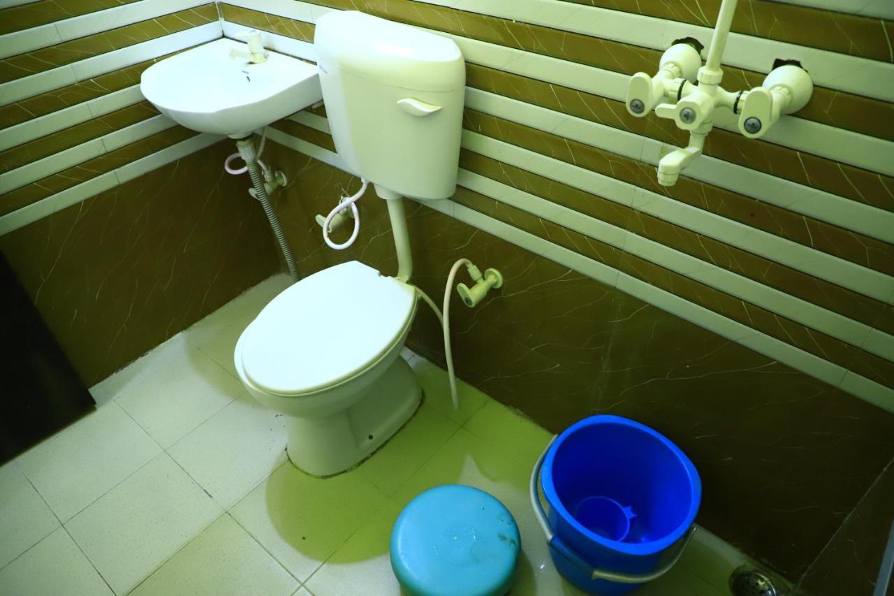 מטורה Shivraj Homestay מראה חיצוני תמונה