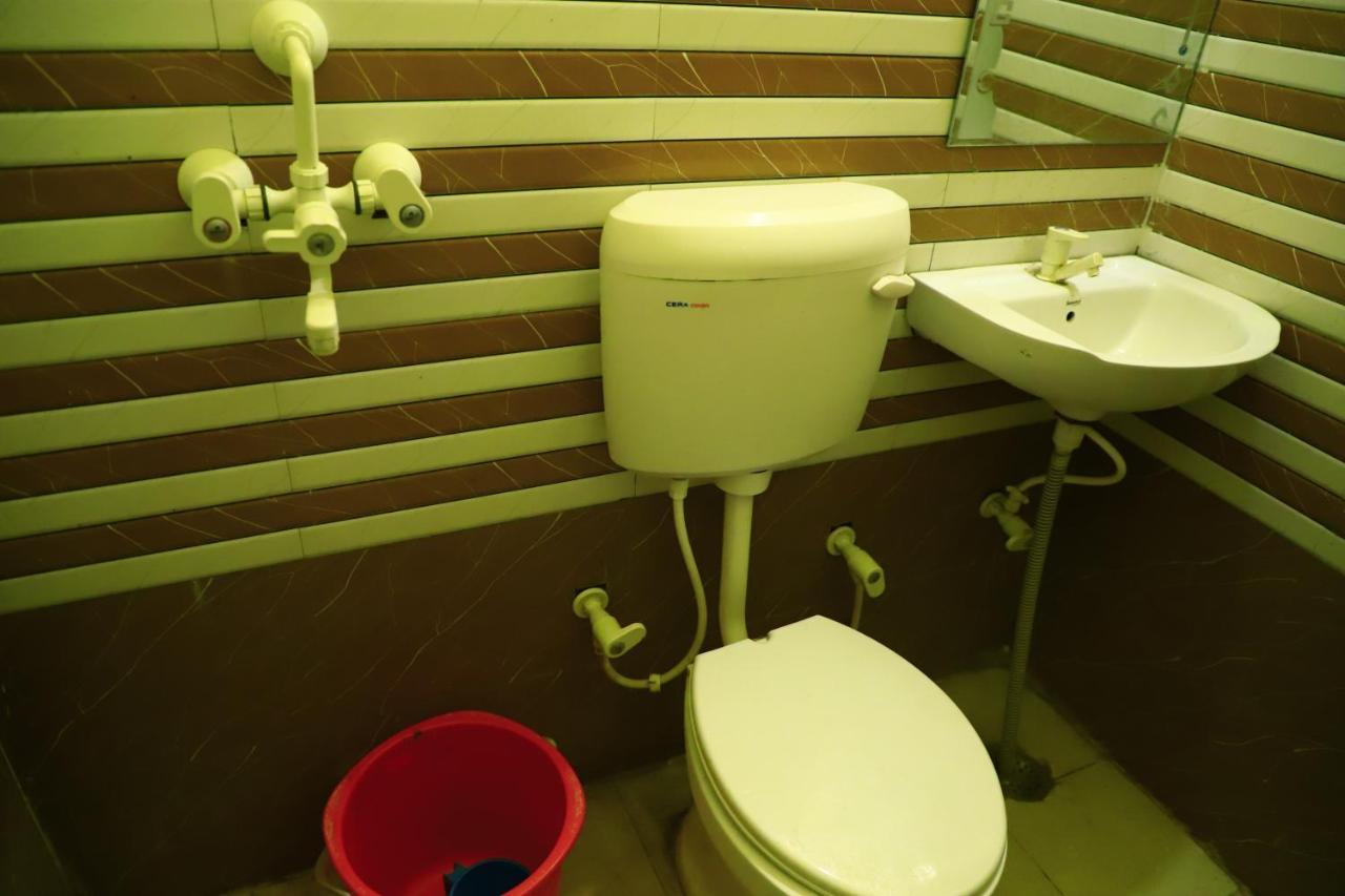 מטורה Shivraj Homestay מראה חיצוני תמונה
