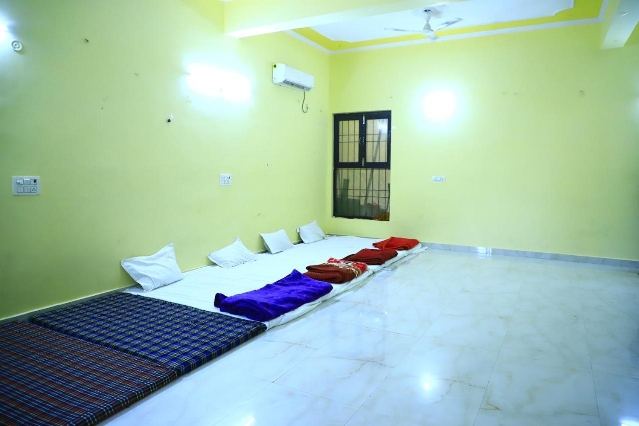 מטורה Shivraj Homestay מראה חיצוני תמונה