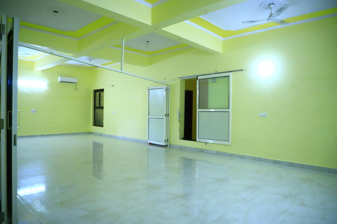 מטורה Shivraj Homestay מראה חיצוני תמונה