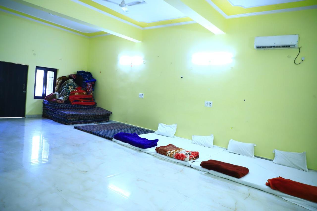 מטורה Shivraj Homestay מראה חיצוני תמונה