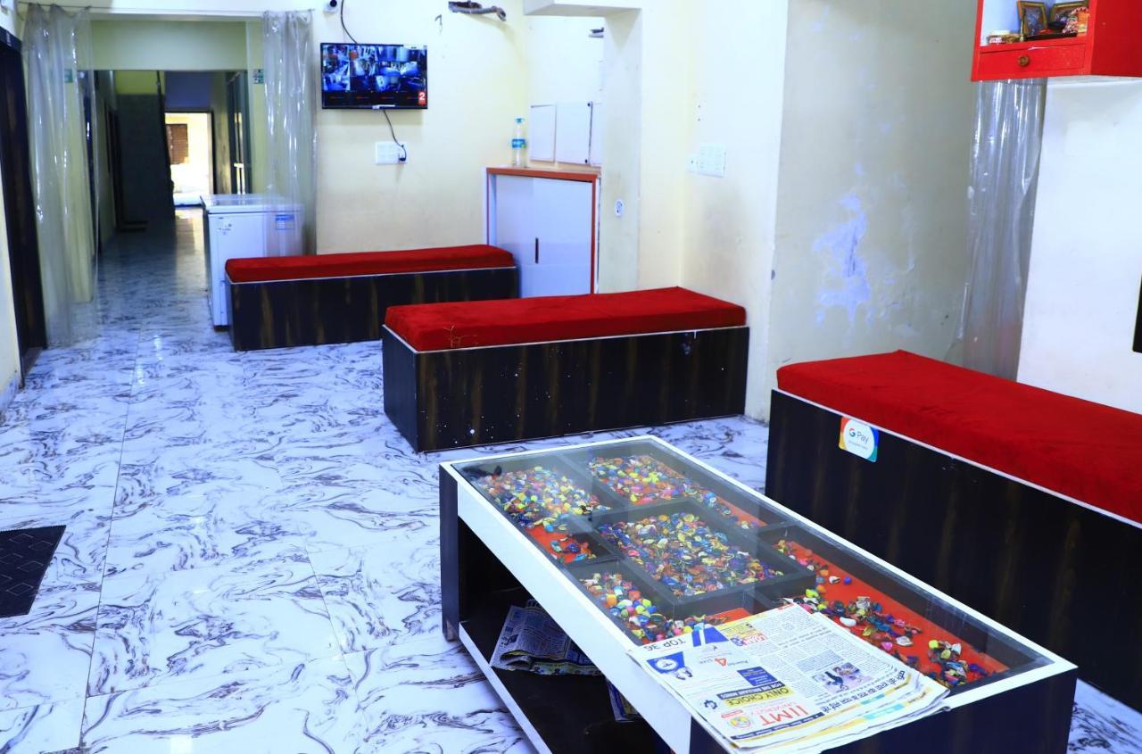 מטורה Shivraj Homestay מראה חיצוני תמונה
